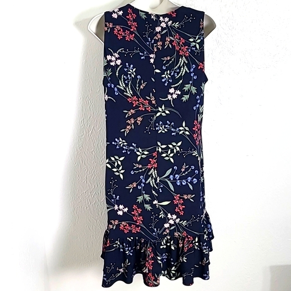 Tommy Hilfiger Navy Blue Sleeveless Floral Dress with Layered Ruffle Hem Size 10 - Picture 4 of 7